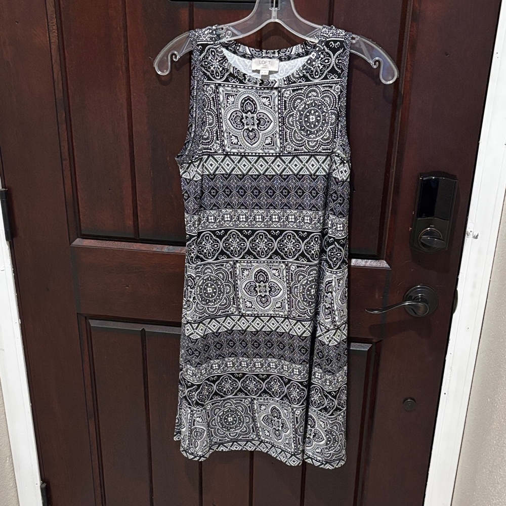 LOFT Monochrome Geometric Midi Dress PS